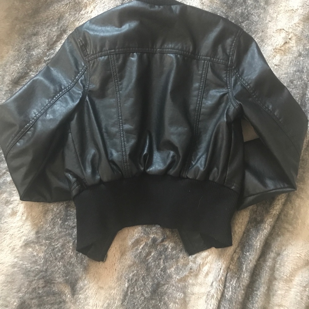 Faux leather jacket - Picture 2 of 3